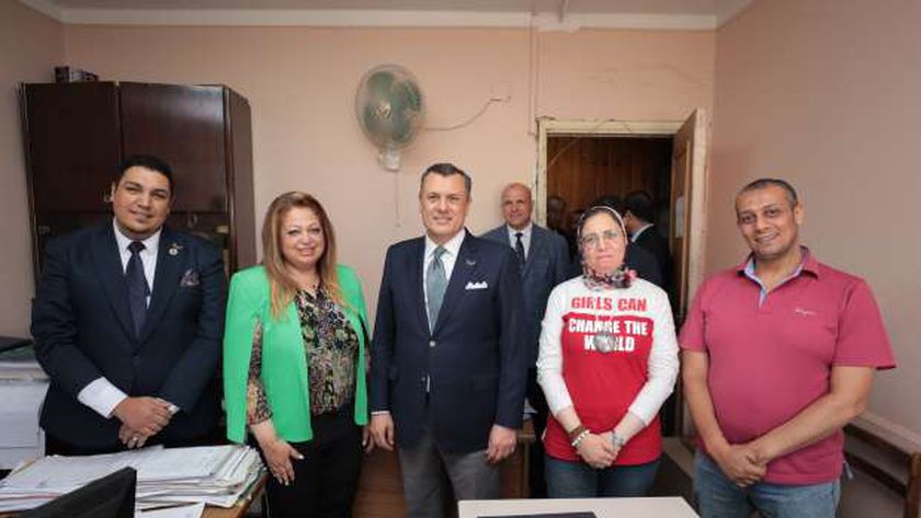 وزير الآثار: فتح أسواق سياحية جديدة.. وتنظيم قوافل للترويج لمصر داخليا وخارجيا