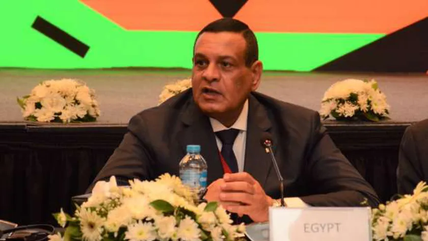 هشام آمنة وزير التنمية المحلية