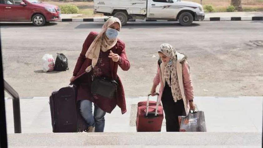 بعض الطالبات المغتربات