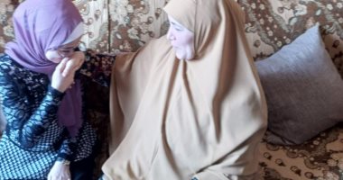 الخامسة أدبى بسوهاج: سألتحق بكلية الاقتصاد والعلوم السياسية.. صور