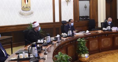 رئيس الوزراء يتابع الموقف التنفيذى لخطة تطوير جزيرة الوراق للارتقاء بها رئيس الوزراء يتابع الموقف التنفيذى لخطة تطوير جزيرة الوراق للارتقاء بها