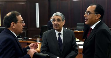 رئيس الوزراء: لا بد من تطبيق الإجراءات الخاصة بترشيد استهلاك الكهرباء