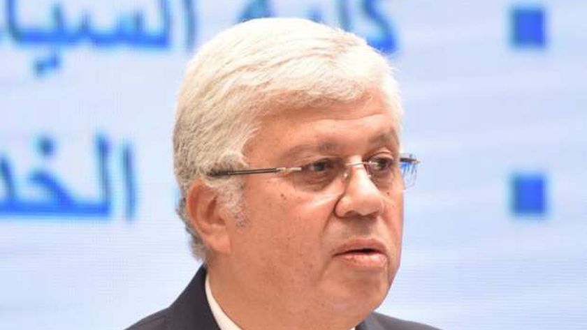 الدكتور محمد أيمن عاشور وزير التعليم العالى والبحث العلمي