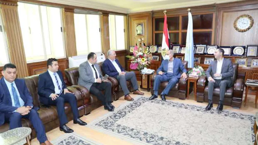 وزير الزراعة يتفقد مشروعات مبادرة «حياة كريمة» بقرى كفر الشيخ