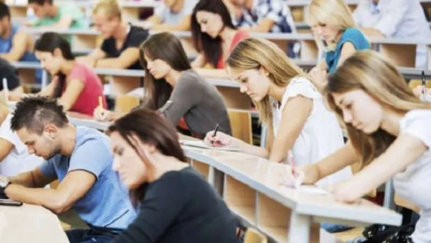 جانب من الطلاب.. أرشيفية