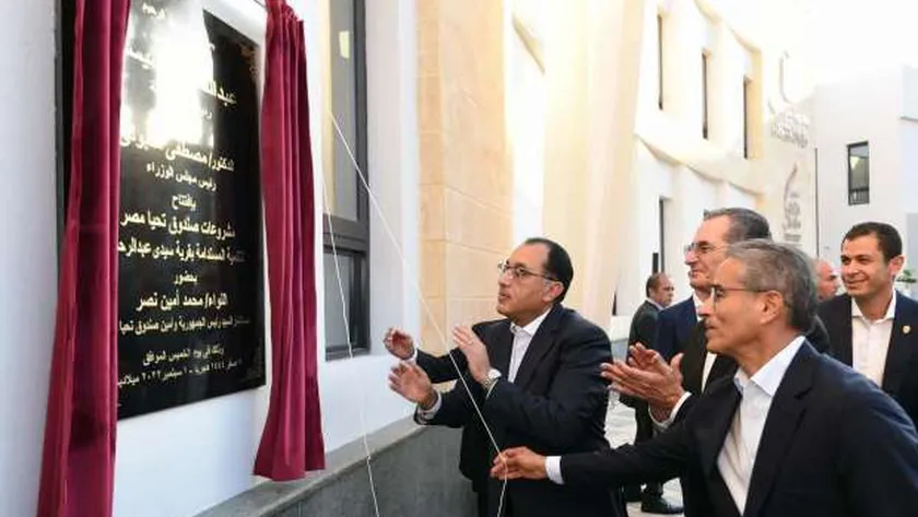 رئيس الحكومة يشهد افتتاح مجمع "تحيا مصر"