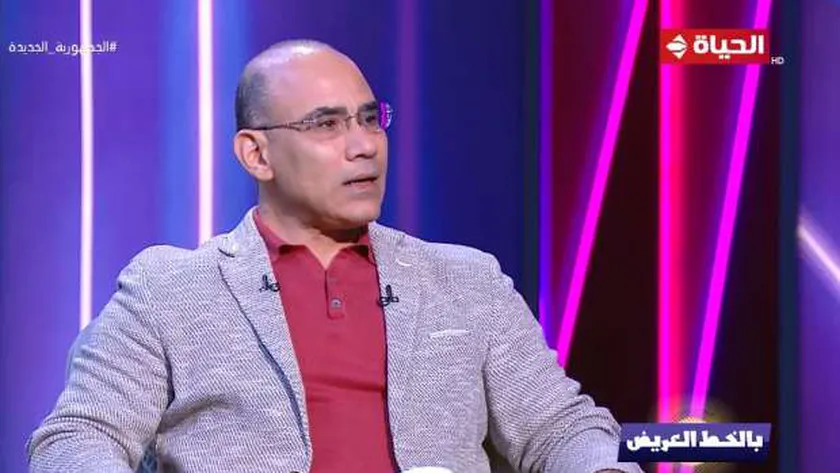 الفنان عمرو فهمي رسام الكاريكاتير الشهير