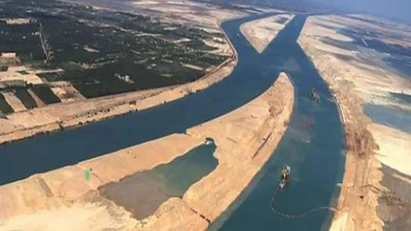 قناة السويس