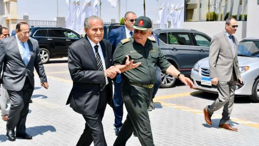 وزير التموين