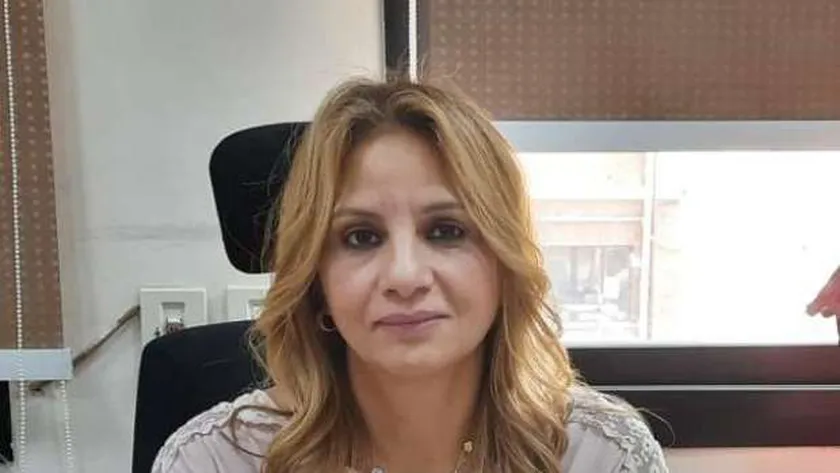 الدكتورة حنان كامل