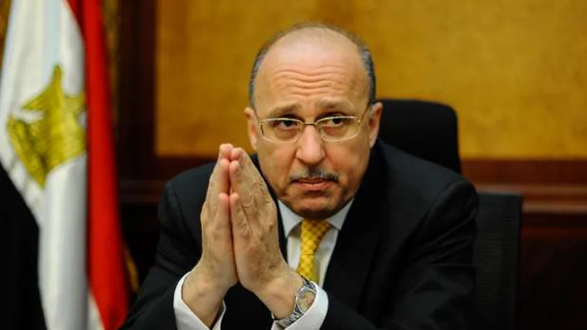 الدكتور عادل العدوي