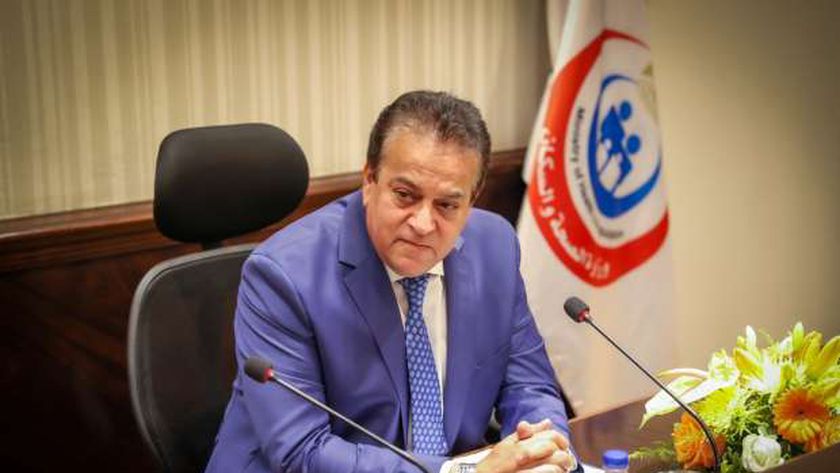 وزير الصحة يبحث مع وفد «فودافون» ميكنة المنشآت الطبية بـ«الرعاية الصحية»