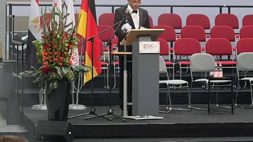 الدكتور أشرف منصور رئيس مجلس أمناء الجامعة الألمانية بالقاهرة