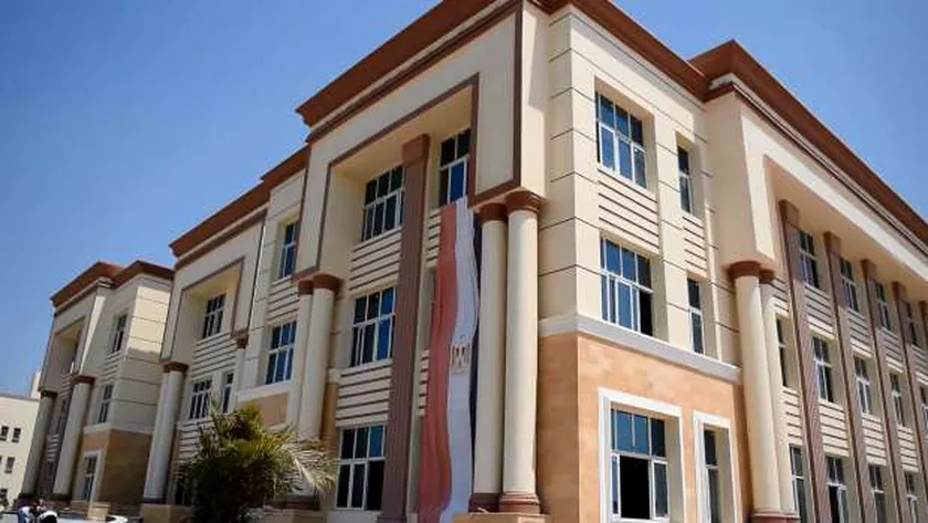 الجامعات الأهلية