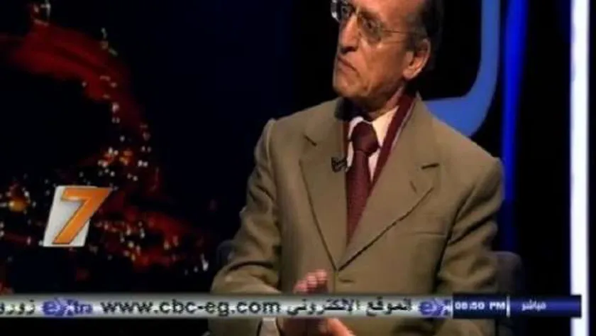 الدكتور محمود عمرو رئيس المركز القومي للسموم سابقا