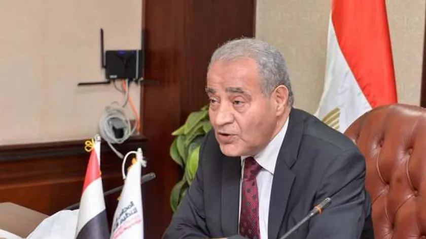 وزير التموين الدكتور علي المصيلحي - صورة أرشيفية