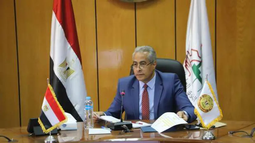 وزير القوى العاملة