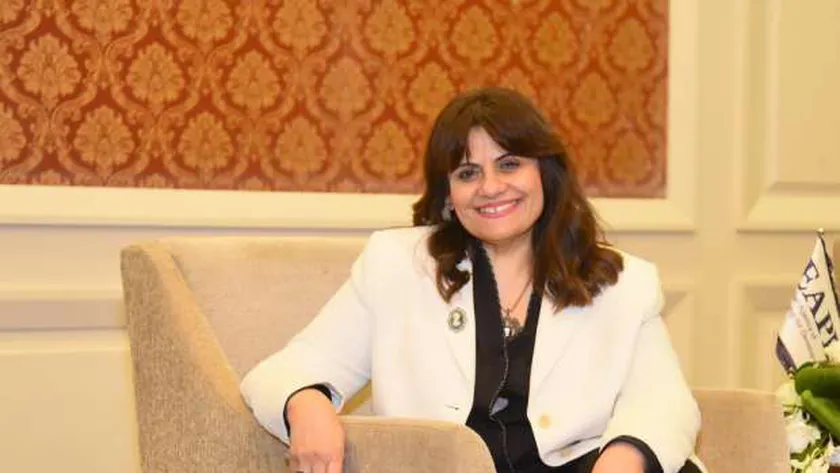 وزيرة الهجرة