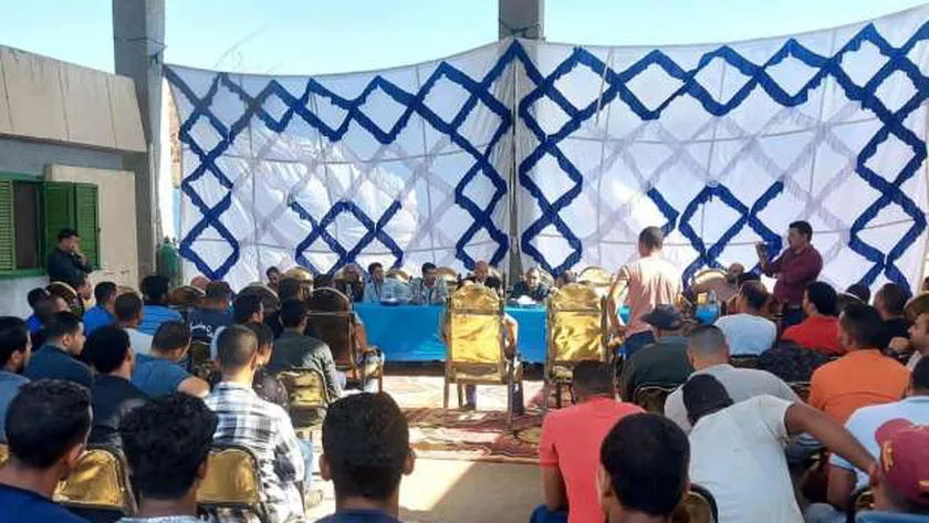 جانب من الندوة