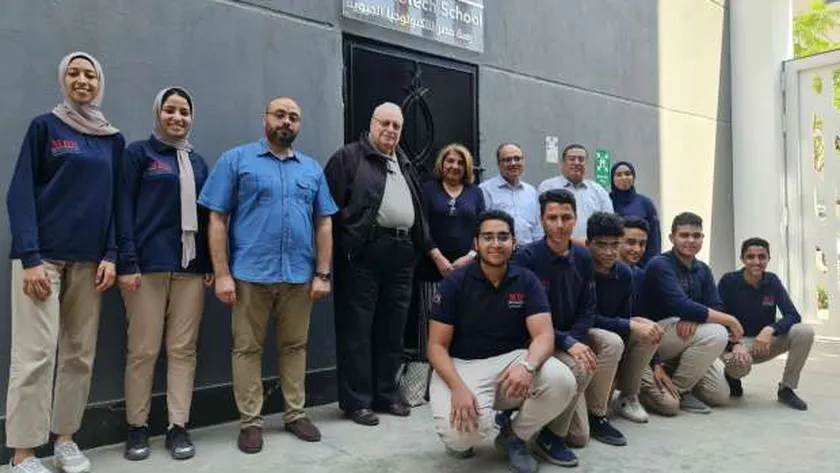جانب من مدرسة مصر للتكنولوجيا الحيوية