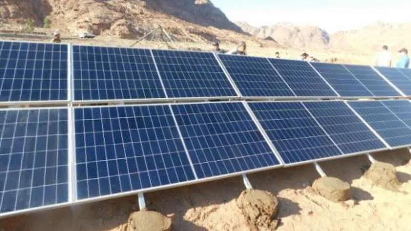 الخلايا الشمسية لتوليد الكهرباء