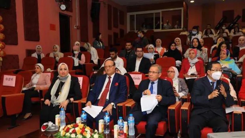 إطلاق المشروع التجريبي لتعليم اللغة الصينية بالمدارس المصرية