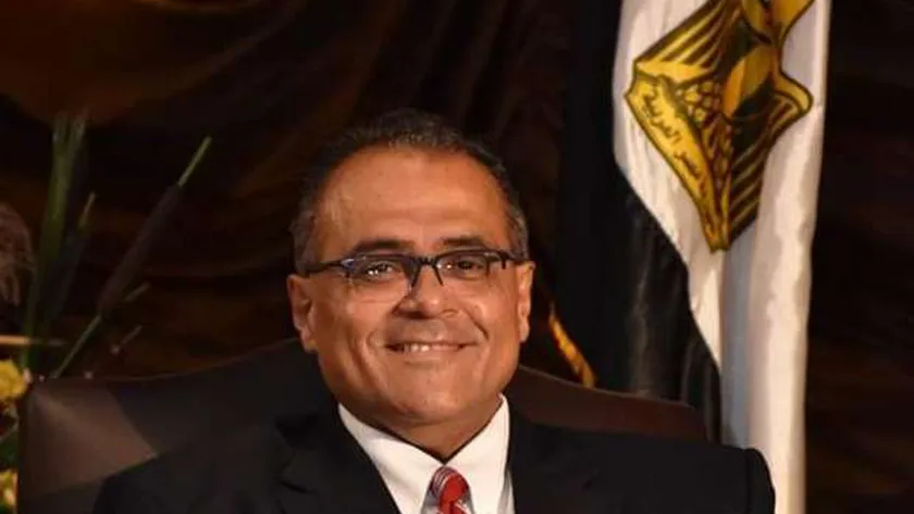 الدكتور عبدالفتاح سعود .. نائب رئيس جامعة عين شمس لشئون التعليم و الطلاب