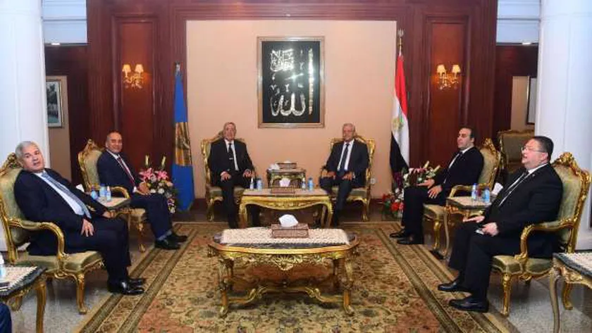  «جبالي» يعزي رئيس المحكمة الدستورية العليا في وفاة والدته