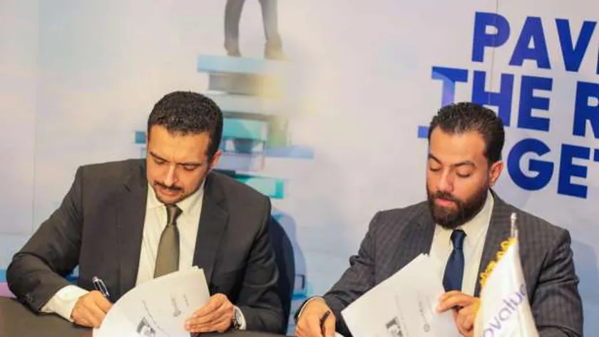 الدكتور محمد خورشيد، استشاري الجهاز الهضمي