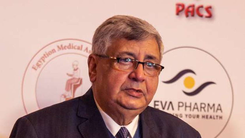 الدكتور محمد عوض تاج الدين مستشار رئيس الجمهورية لشئون الصحة والوقاية