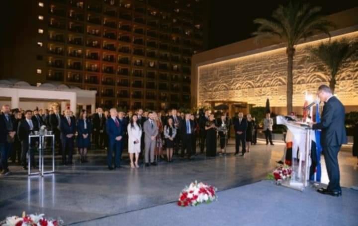 194673f8-9c54-424d-a66d-2c75a3a3cb85