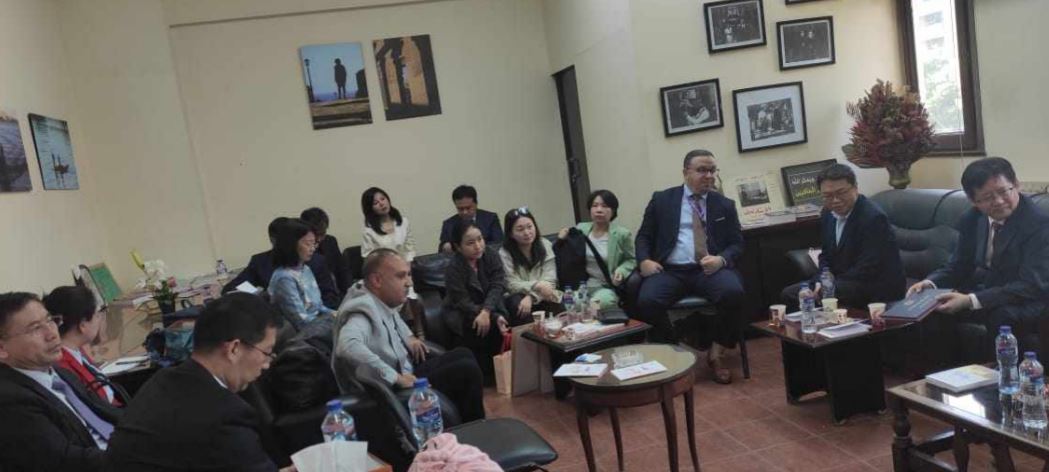 iureoiuy58976504877547