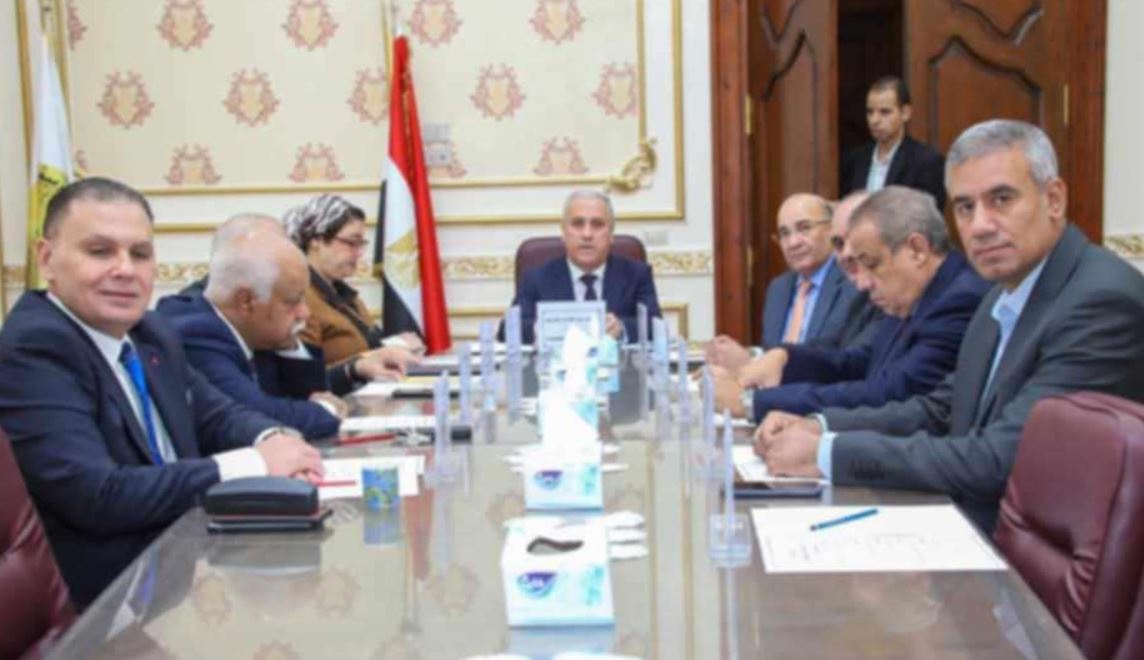 0-40-3-030-30-340-340-3-4