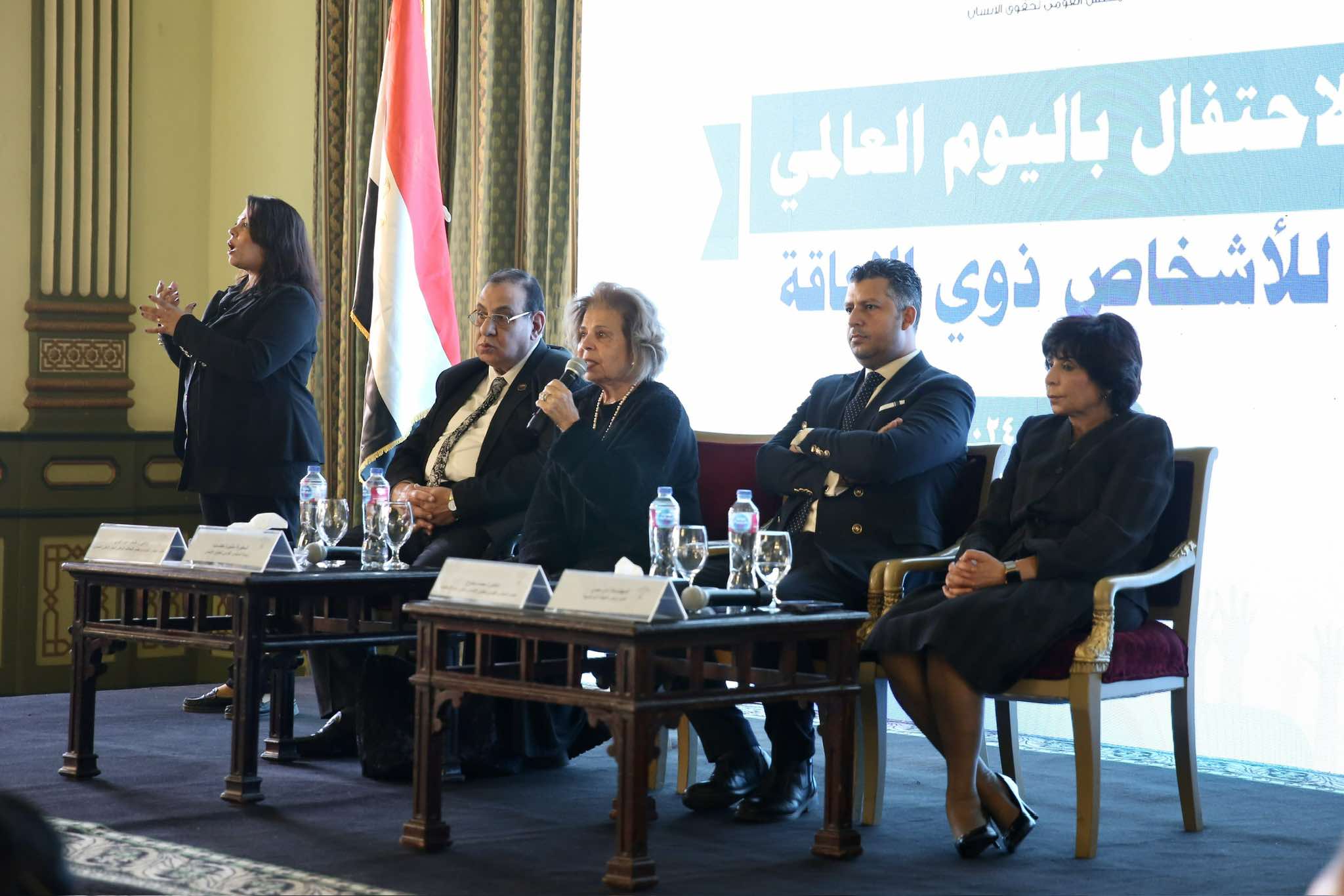 تصوير إسلام صفوت