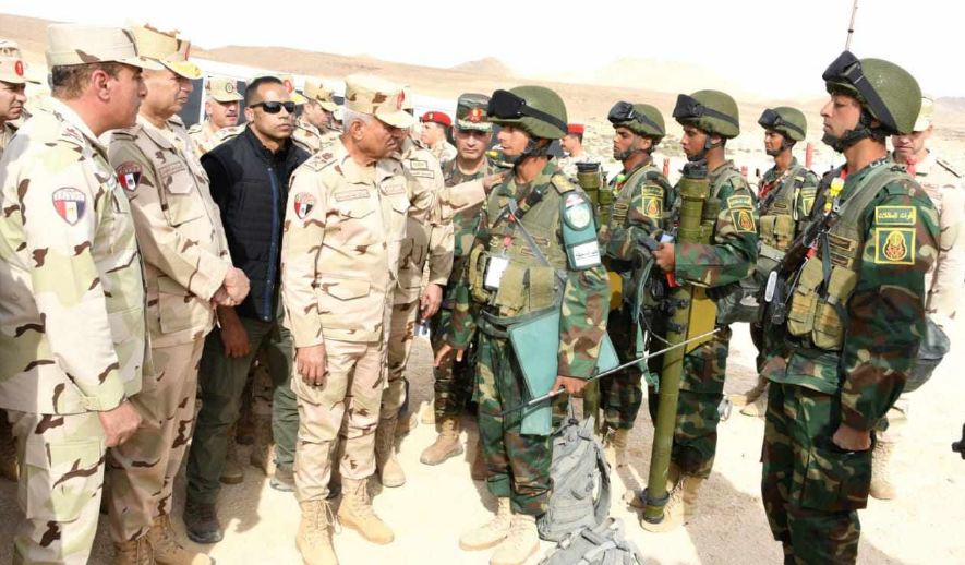 955447885544548511000