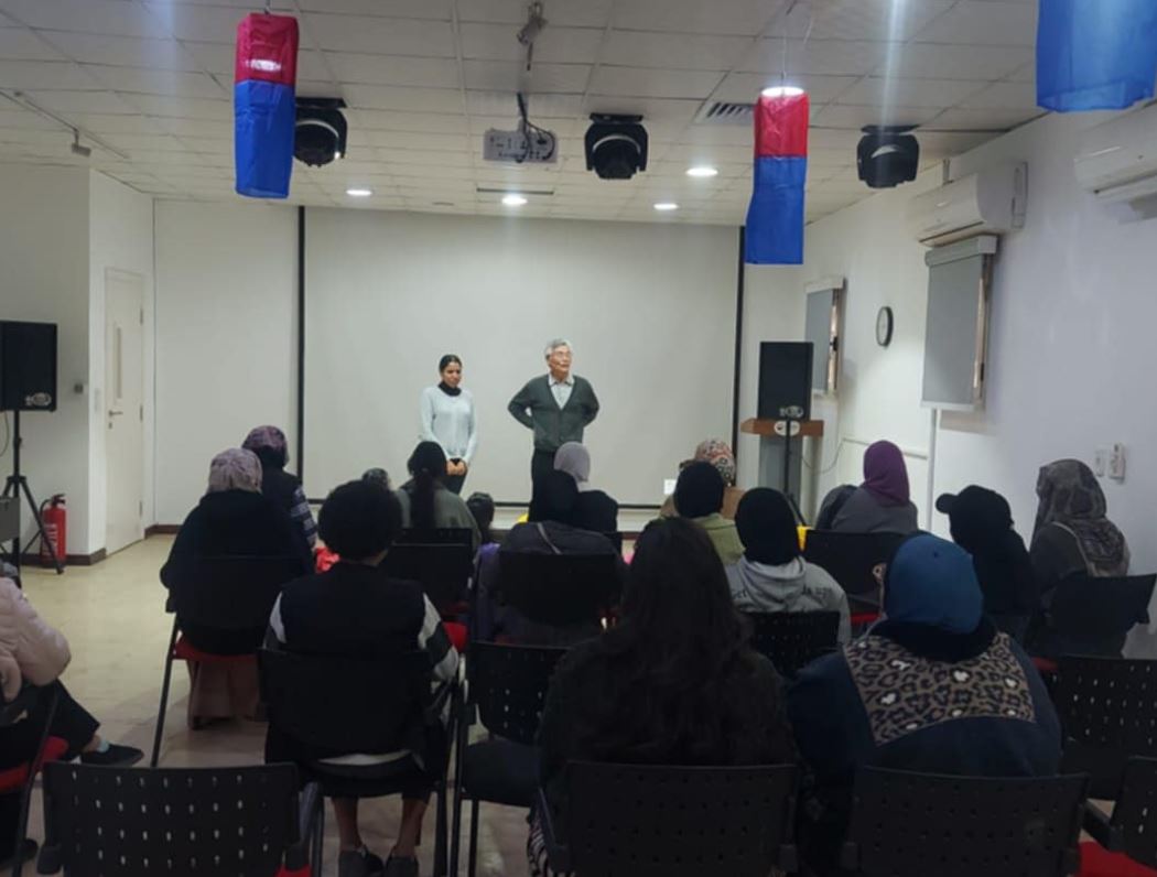 0-0-0-0-0-9-90-0-0-0-0-0