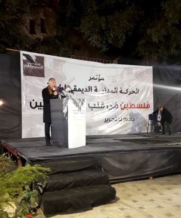 56980978675436754876598597