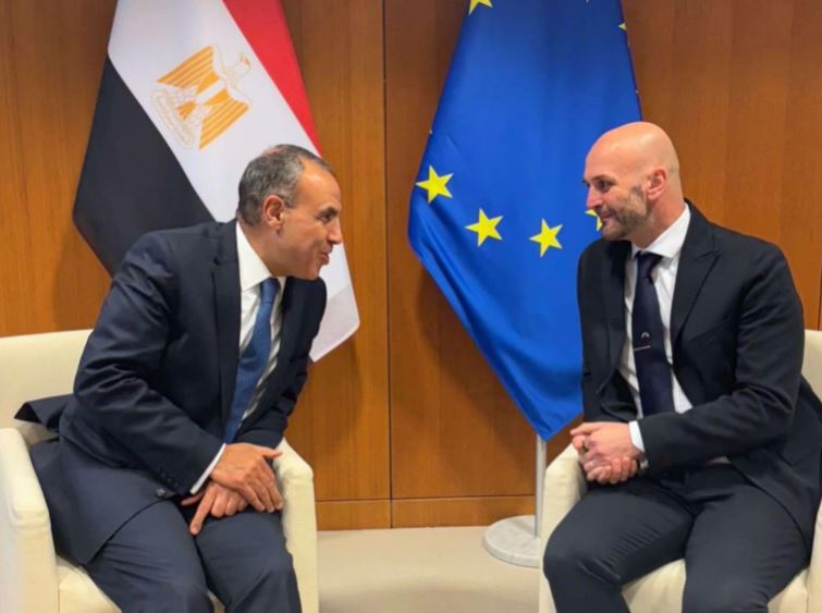 capture658769870897654