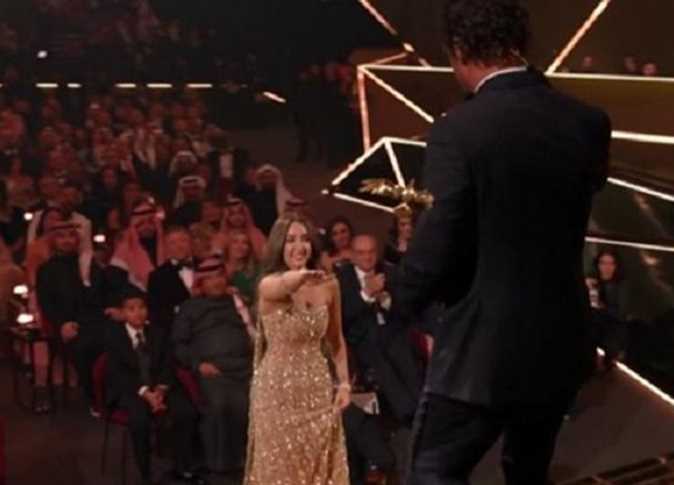 2586099_0 هنا الزاهد في حفل جوى أووردز