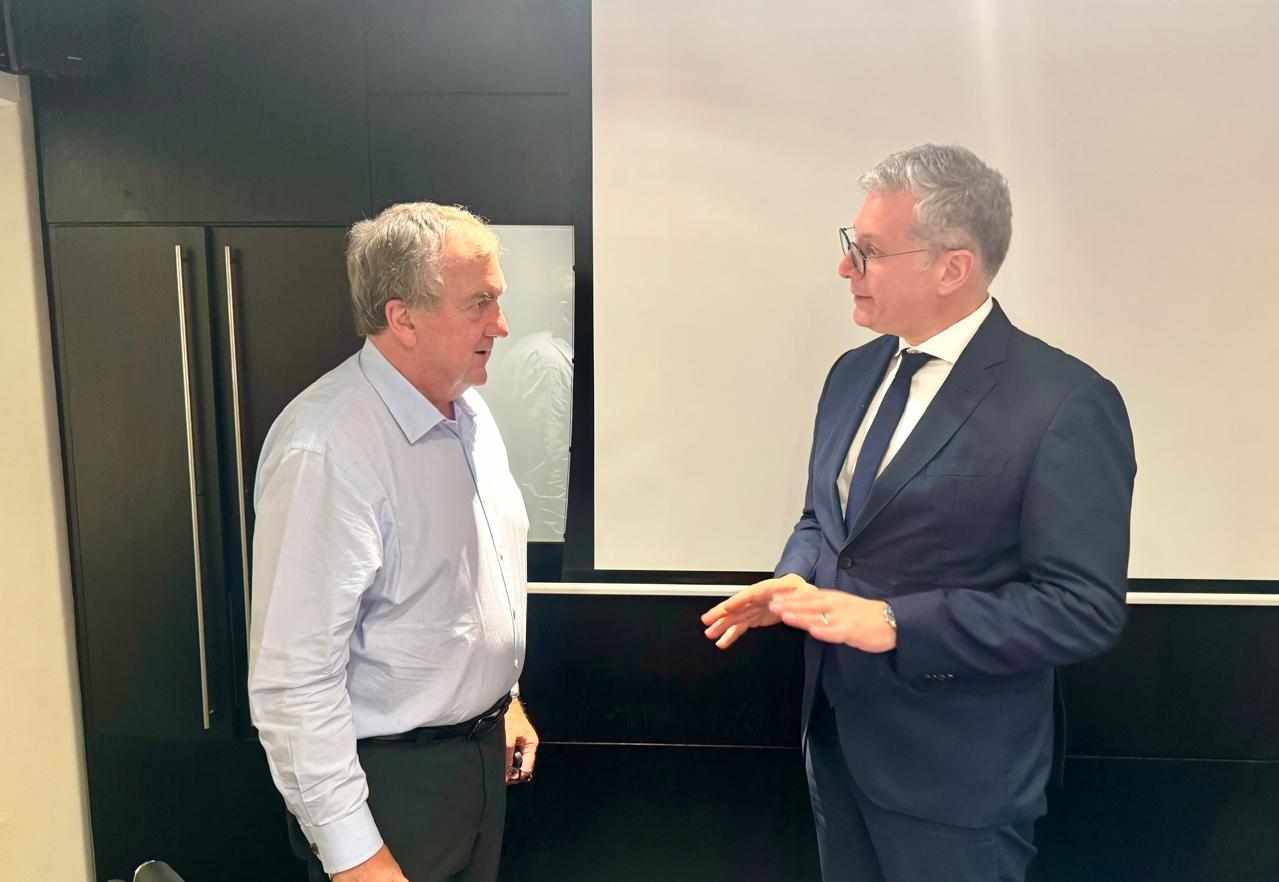 5790bb66-c2bd-4dd0-b2b0-1ed7e52ab329