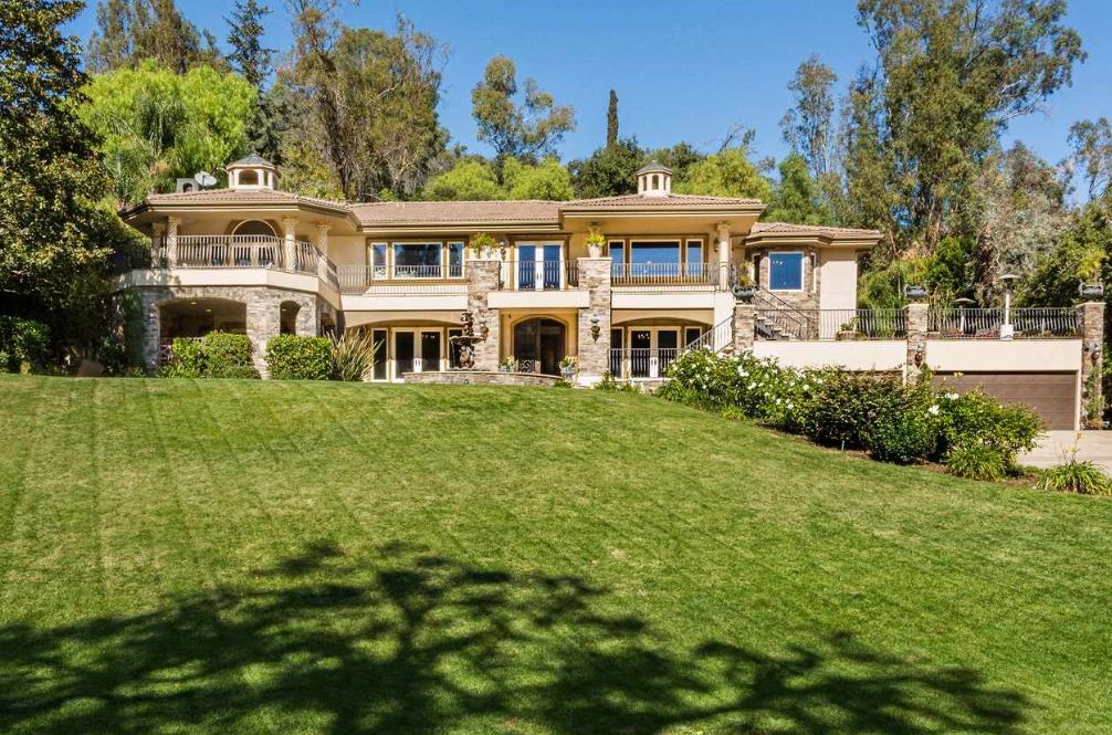 778987845644565652500000005